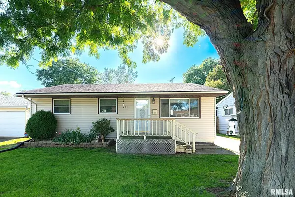 421 Capri Street, Pekin, IL 61554