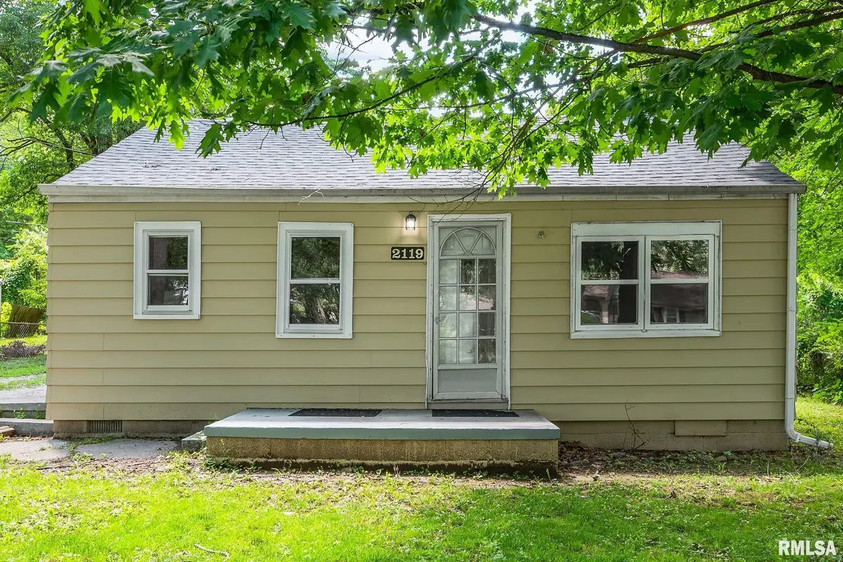 2119 N Northcrest Drive, Peoria, IL 61604 - #1