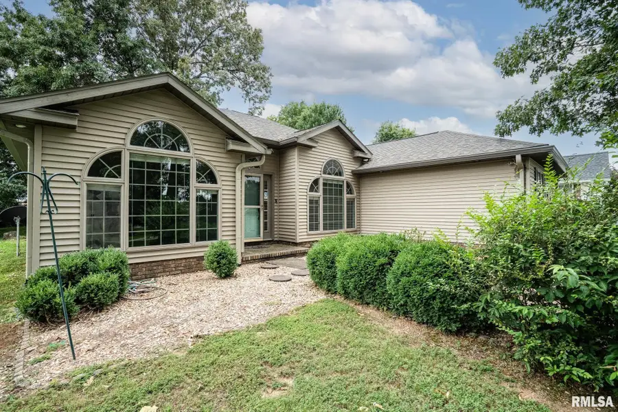2803 Hickory Lane, Marion, IL 62959 - #3