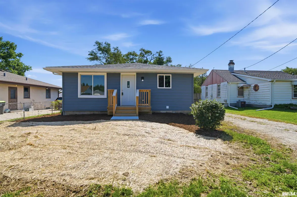 1210 S Alder Avenue, Peoria, IL 61605 - #1