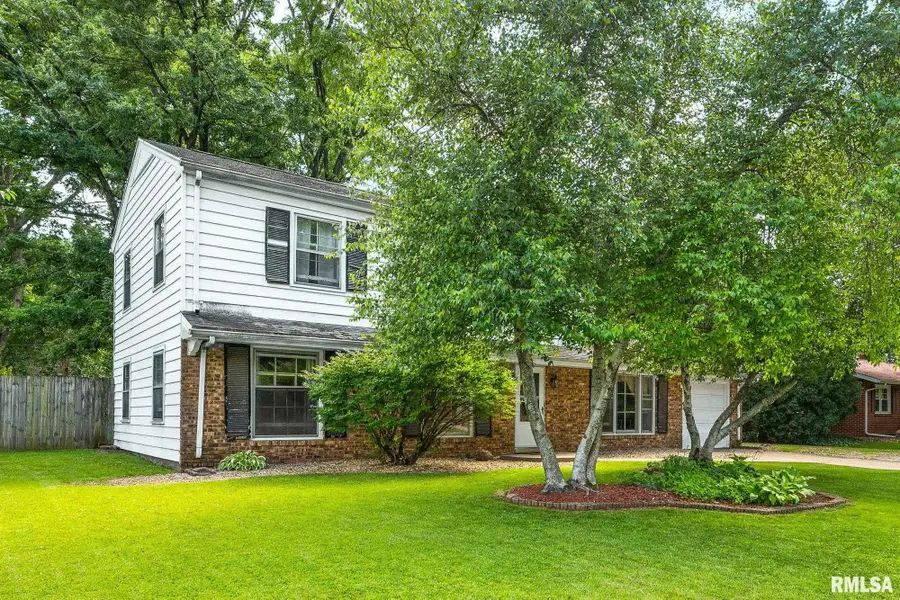 508 W Timber Ridge Drive, Peoria, IL 61615 - #3