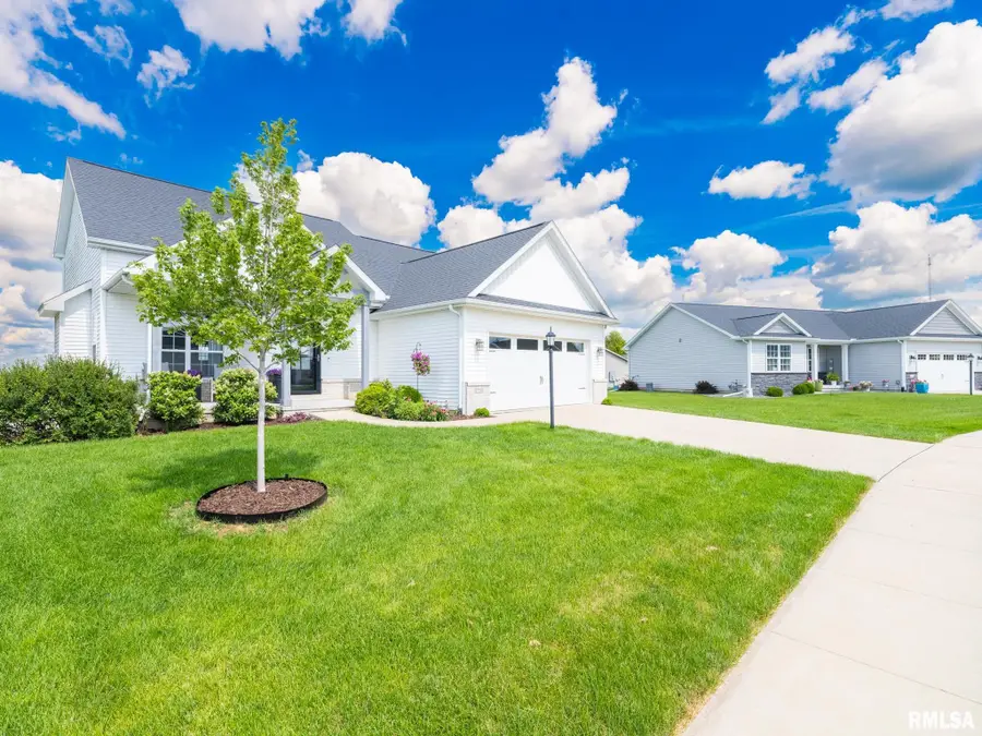 1225 Brown Court, Washington, IL 61571 - #2