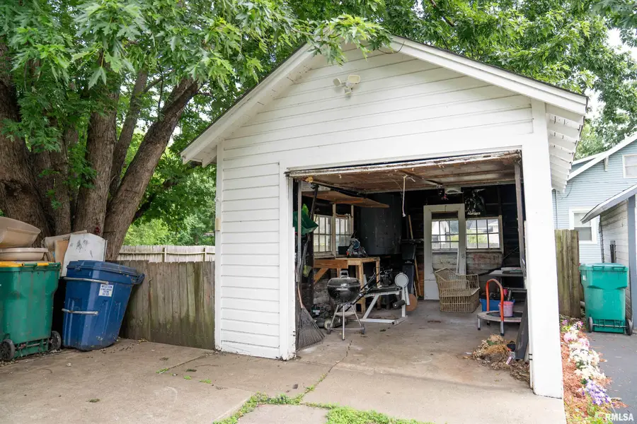 992 E Losey Street, Galesburg, IL 61401 - #3