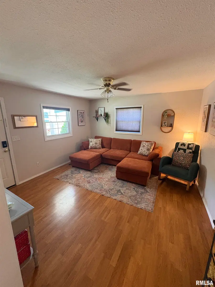 503 S Jackson Street, Carterville, IL 62918 - #2