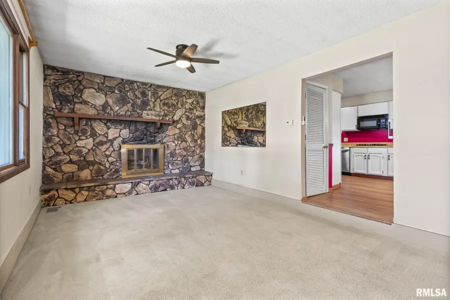 1060 Caprice Road, West Frankfort, IL 62896 - #3