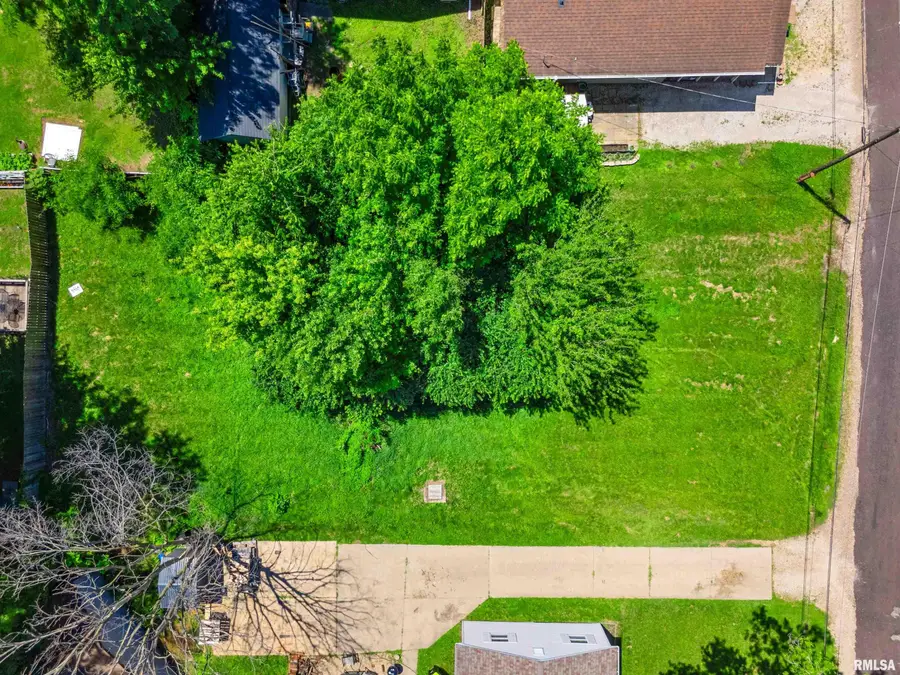 408 Oaklawn Place, Creve Coeur, IL 61610 - #2