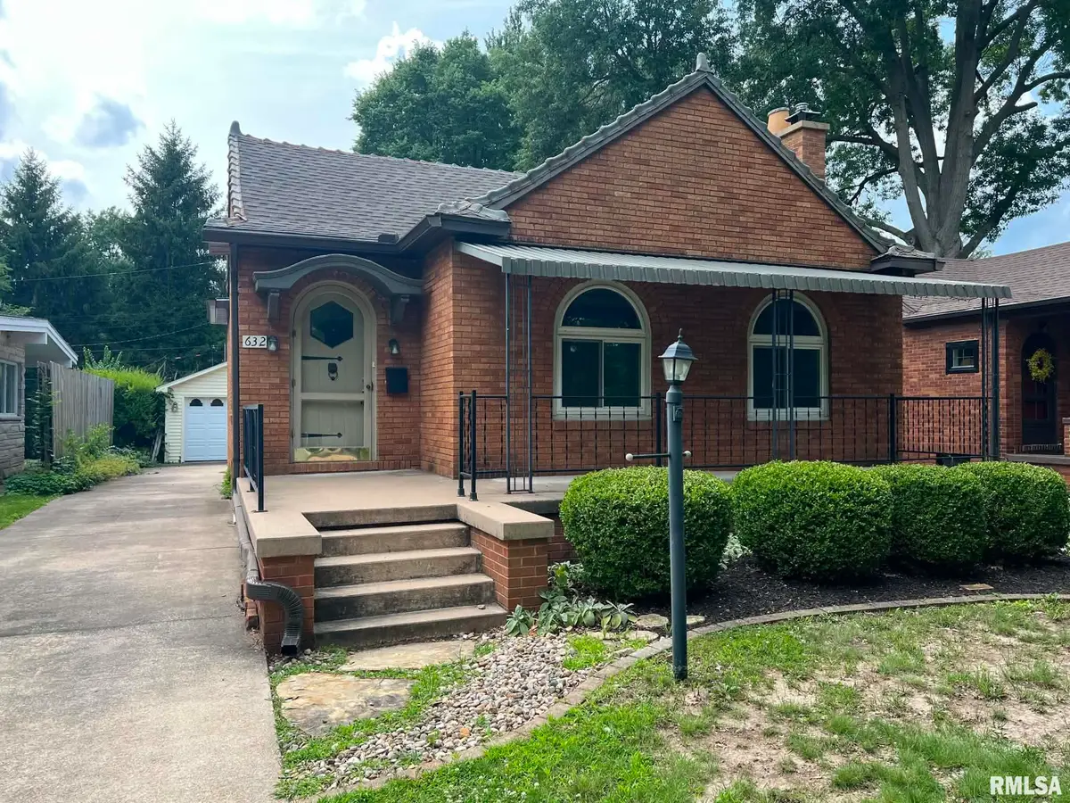 632 Lincoln Drive, Macomb, IL 61455 - #1