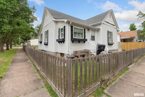 301 N 9th Street, Herrin, IL 62948
