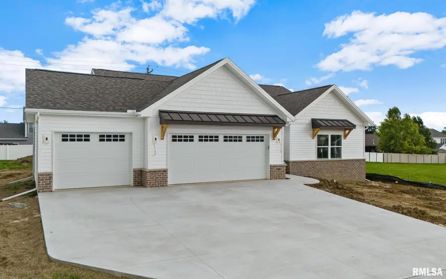 720 Wellington Drive, Washington, IL 61571 - #2