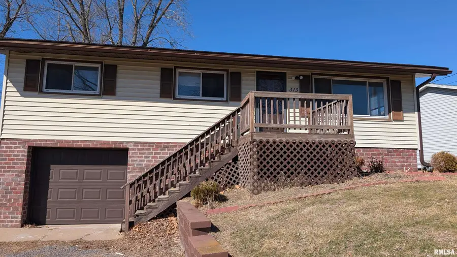 313 Hawthorne Circle, Creve Coeur, IL 61610 - #3