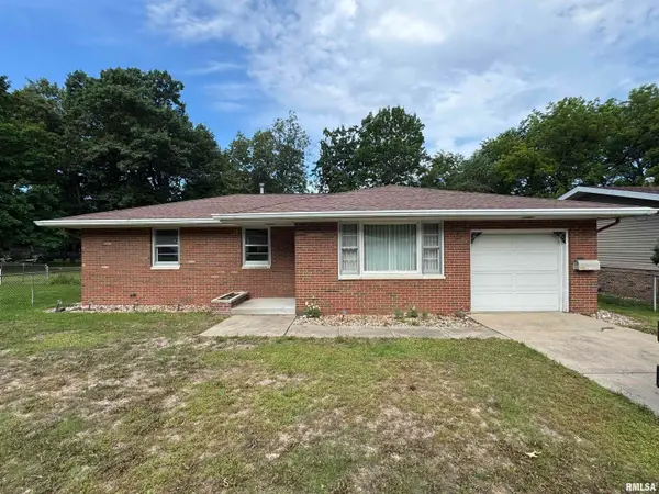 2315 N Ardell Place, Peoria, IL 61604