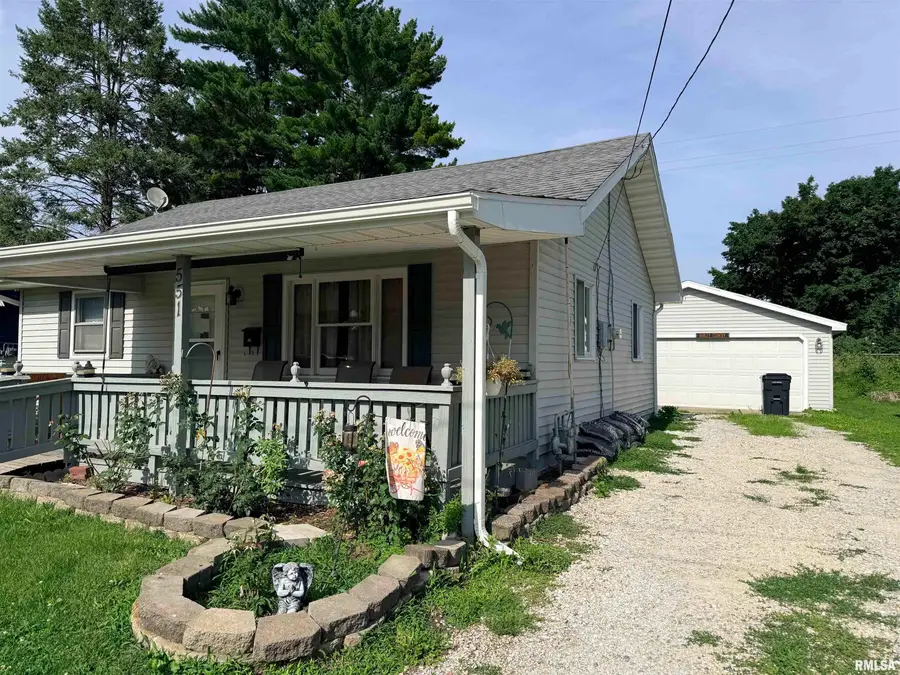 551 Royal Court, Canton, IL 61520 - #3