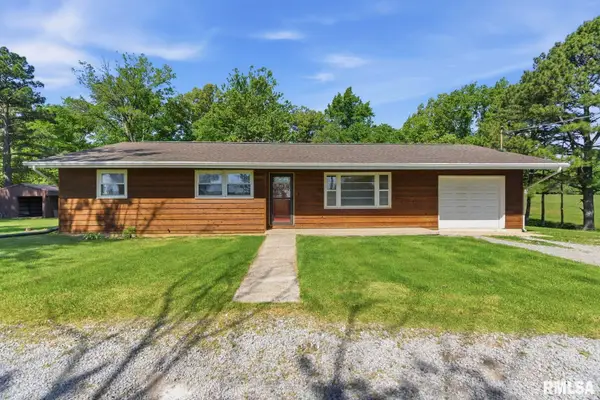 2585 Market Road, Marion, IL 62959