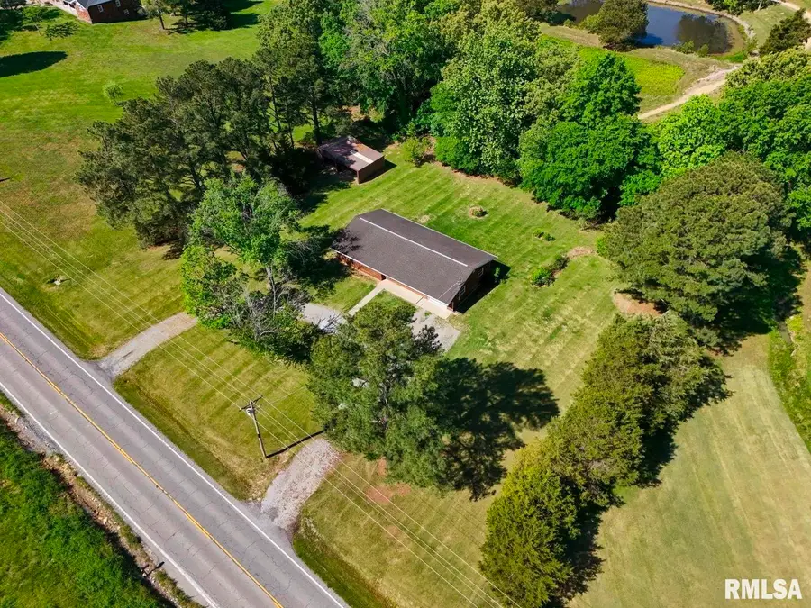 2585 Market Road, Marion, IL 62959 - #2