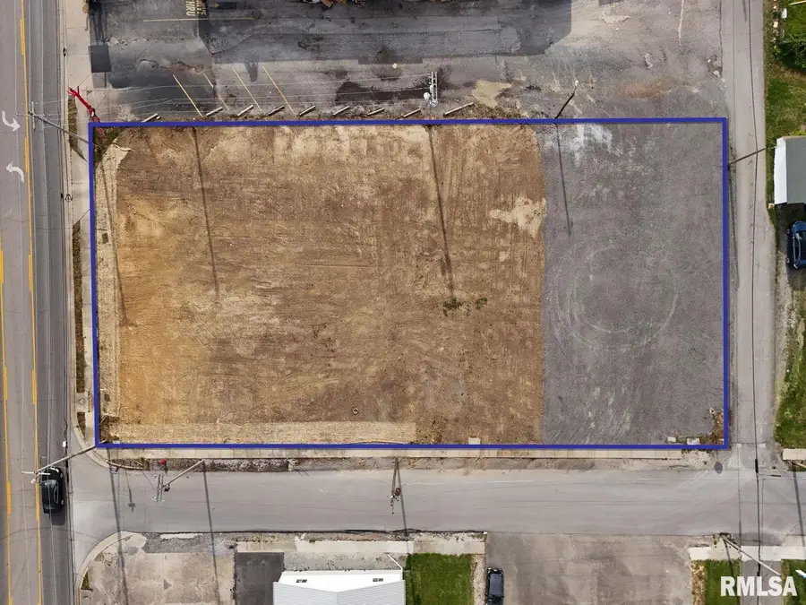 1100 W Main Street, Marion, IL 62959 - #3