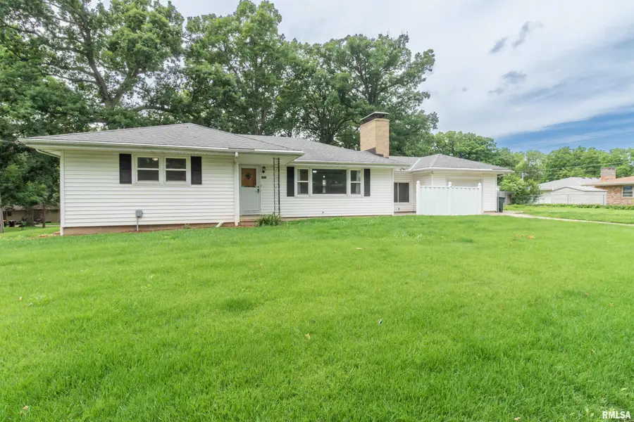 1821 E Shady Oak Drive, Peoria, IL 61614 - #3