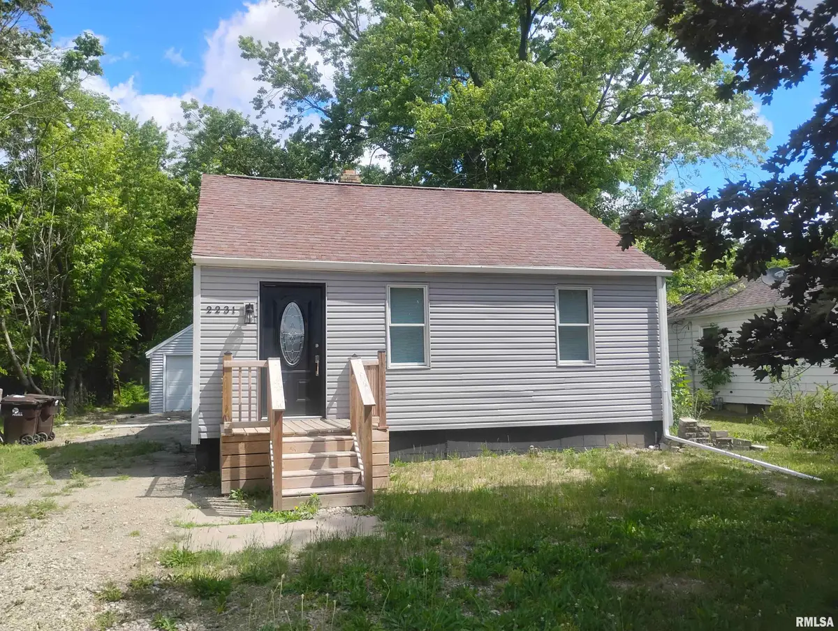 2231 W Richwoods Boulevard, Peoria, IL 61604 - #1