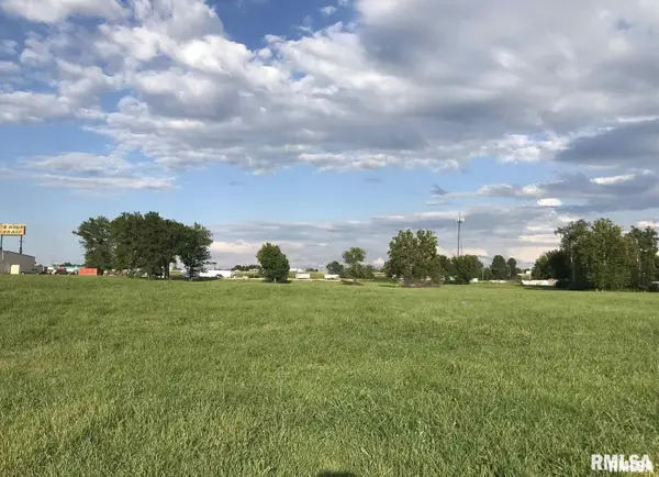 0000 Halfway Road, Marion, IL 62959