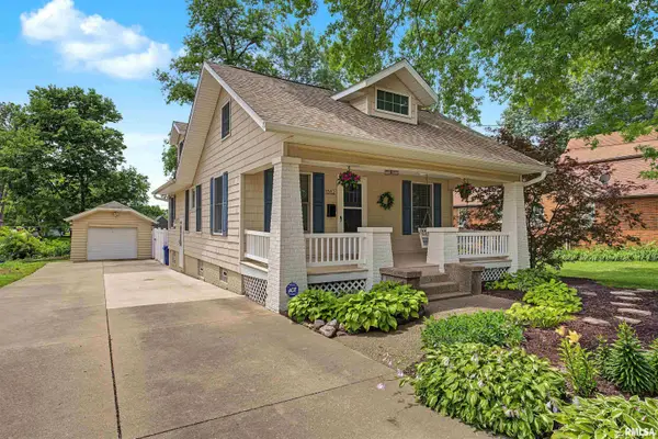 1512 E Glen Avenue, Peoria Heights, IL 61616