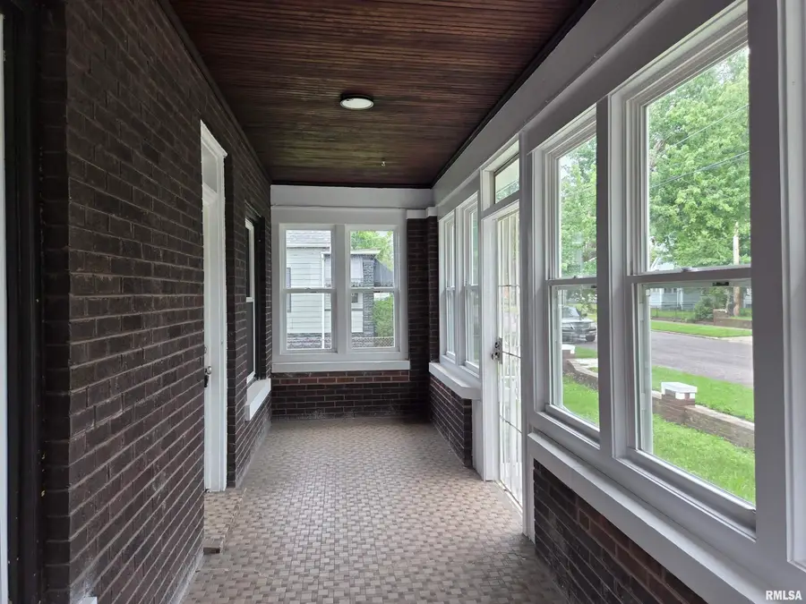 2617 W Marquette Street, Peoria, IL 61605 - #3