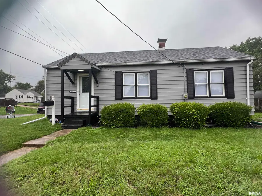 1515 Willow Street, Pekin, IL 61554 - #2