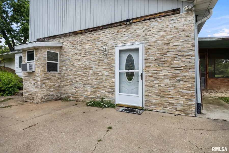 1500 N Park Avenue, Peoria, IL 61604 - #3