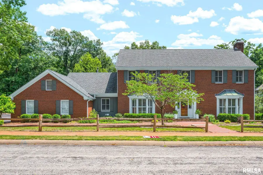 6414 N Jamestown Road, Peoria, IL 61615 - #2