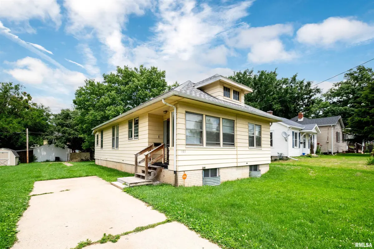 1101 E Willcox Avenue, Peoria, IL 61603 - #1