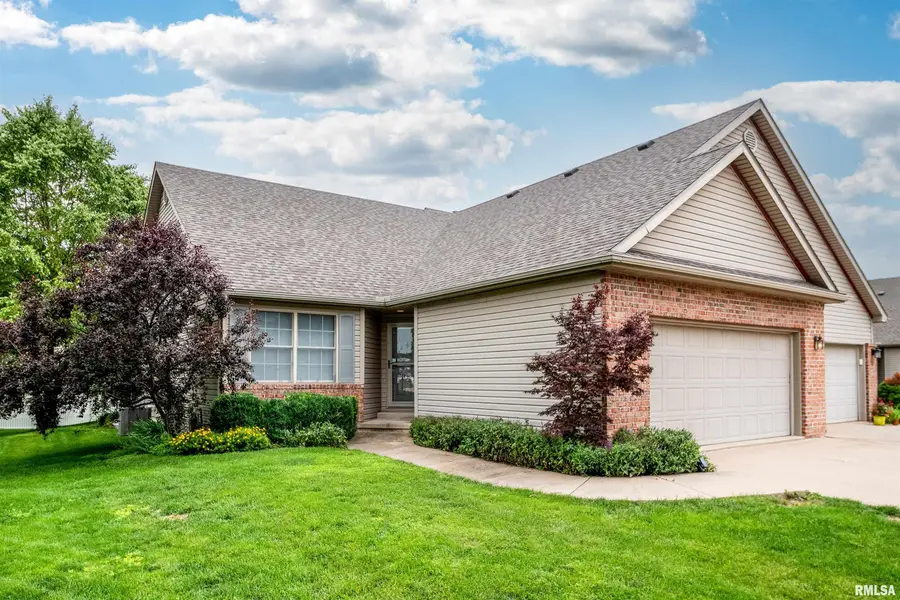 13 Elk Court, Washington, IL 61571 - #3