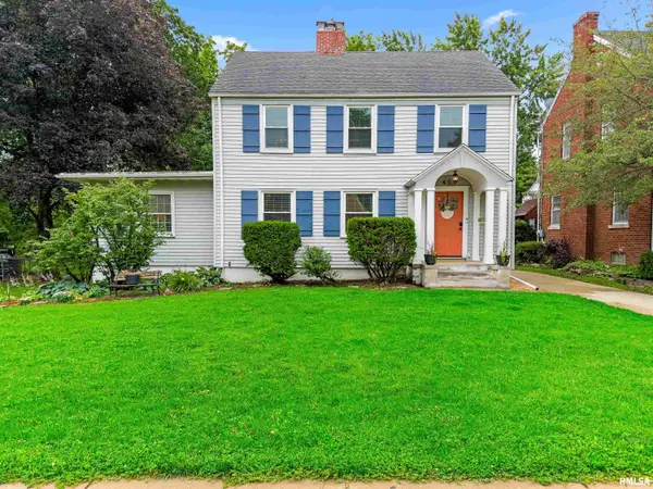 406 W Forrest Hill Avenue, Peoria, IL 61604