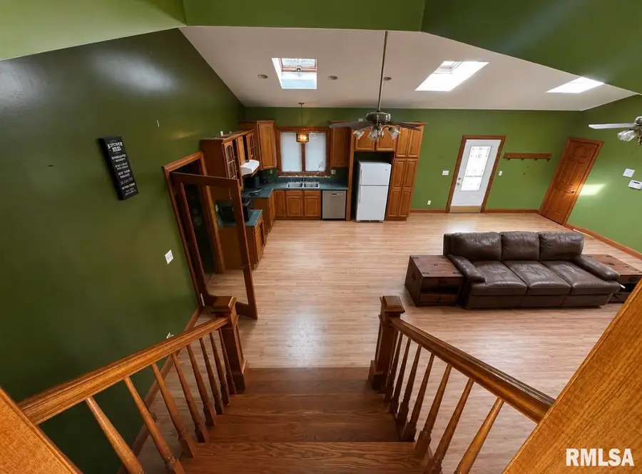 12291 Sunset Drive, Manito, IL 61546 - #3