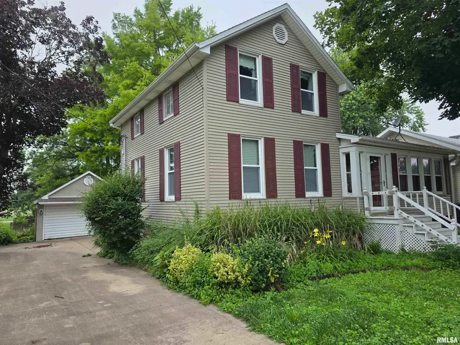850 S Main Street, Canton, IL 61520 - #2