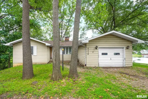4330 S Banbury Cove, Mapleton, IL 61547