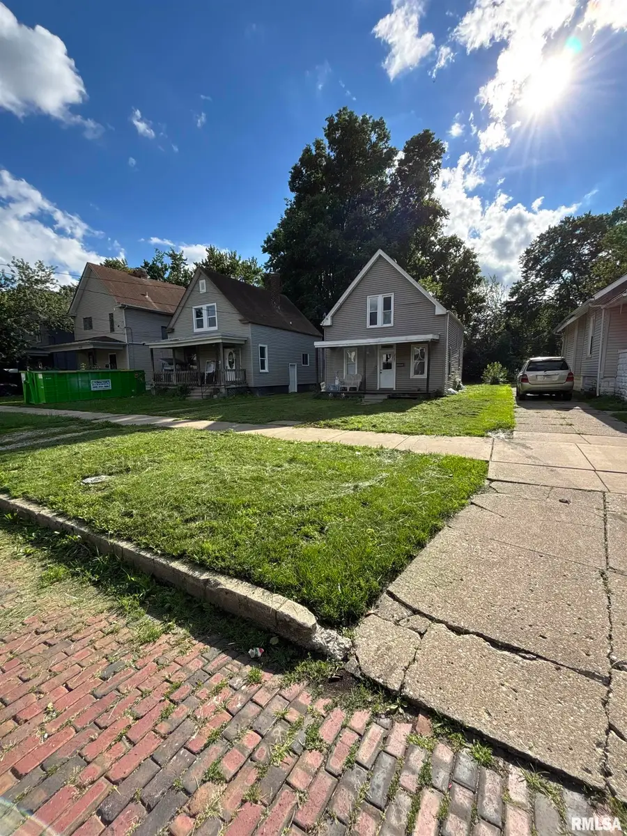 2143 N Maryland Avenue, Peoria, IL 61603 - #3