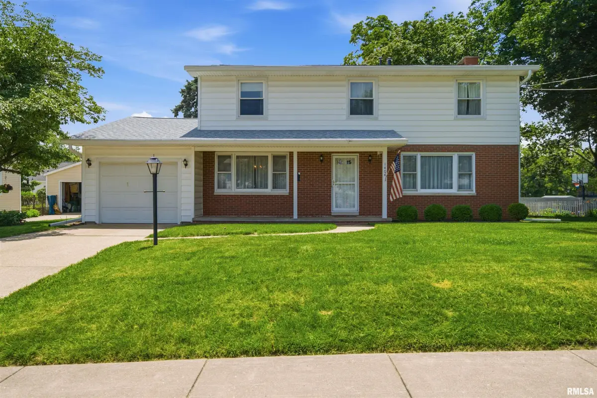 1404 E Glen Avenue, Peoria Heights, IL 61616 - #1