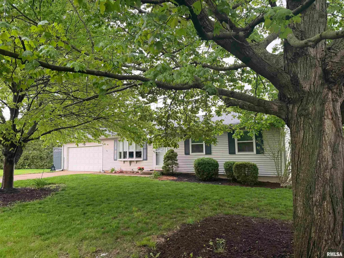 1005 E Brookview Lane, Peoria, IL 61615 - #1