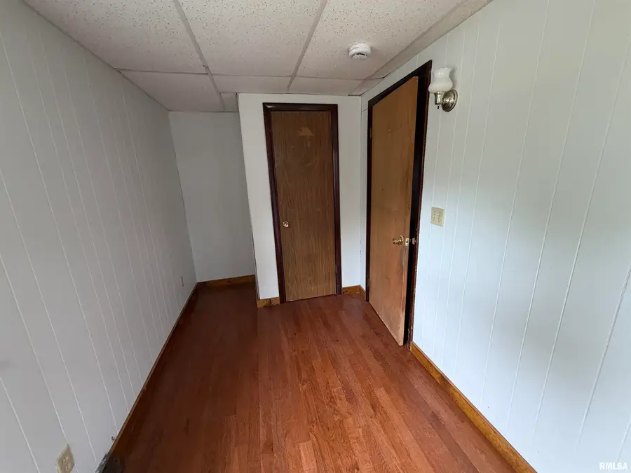 1420 W Cherry Street, Herrin, IL 62948 - #3