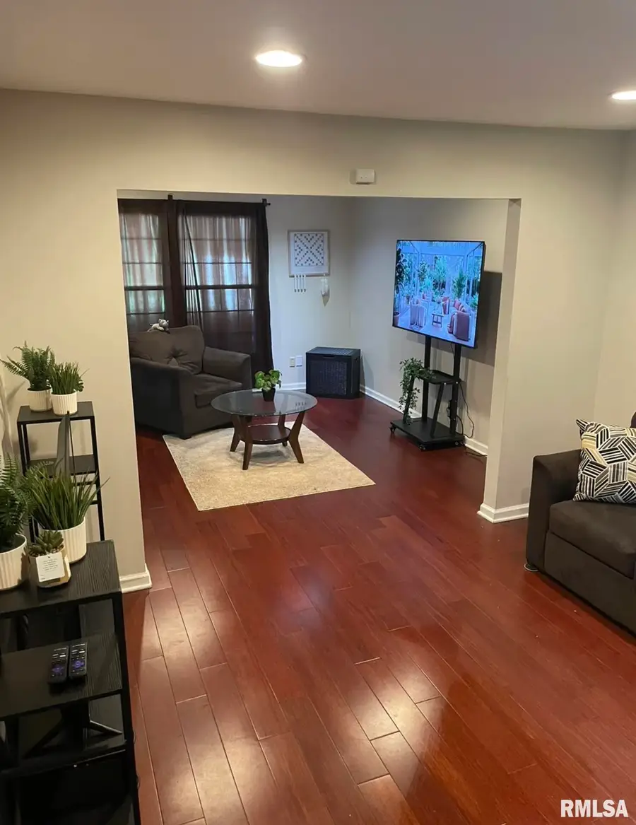 90 Carriage Hill Road, Macomb, IL 61455 - #3