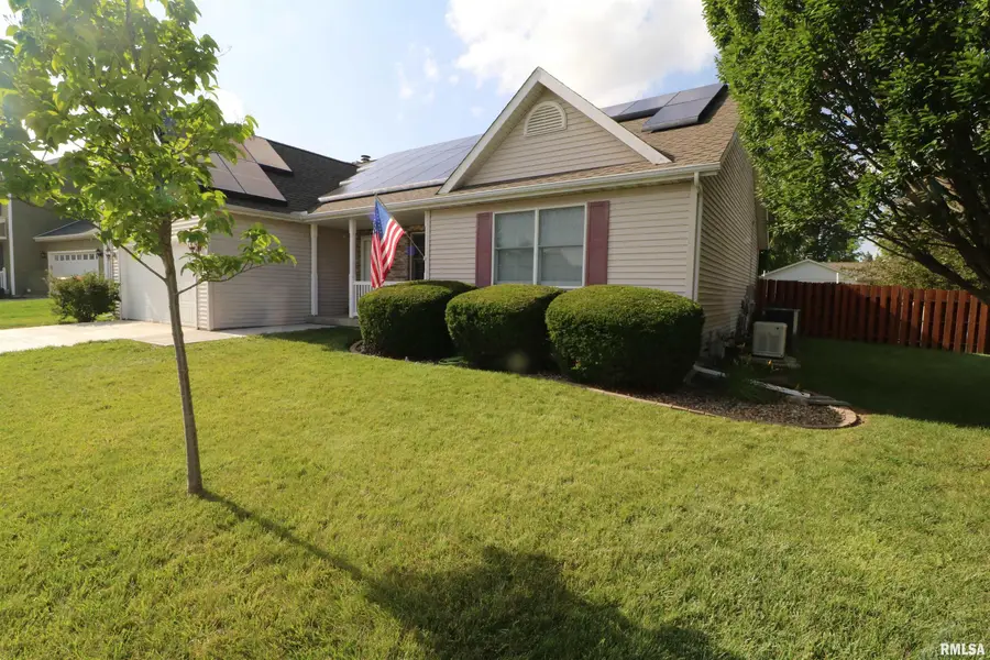 1905 Fieldstone Street, Washington, IL 61571 - #2