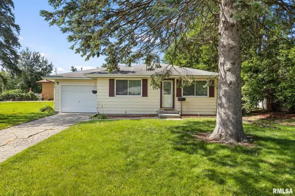 508 W Kellar Parkway, Peoria, IL 61614