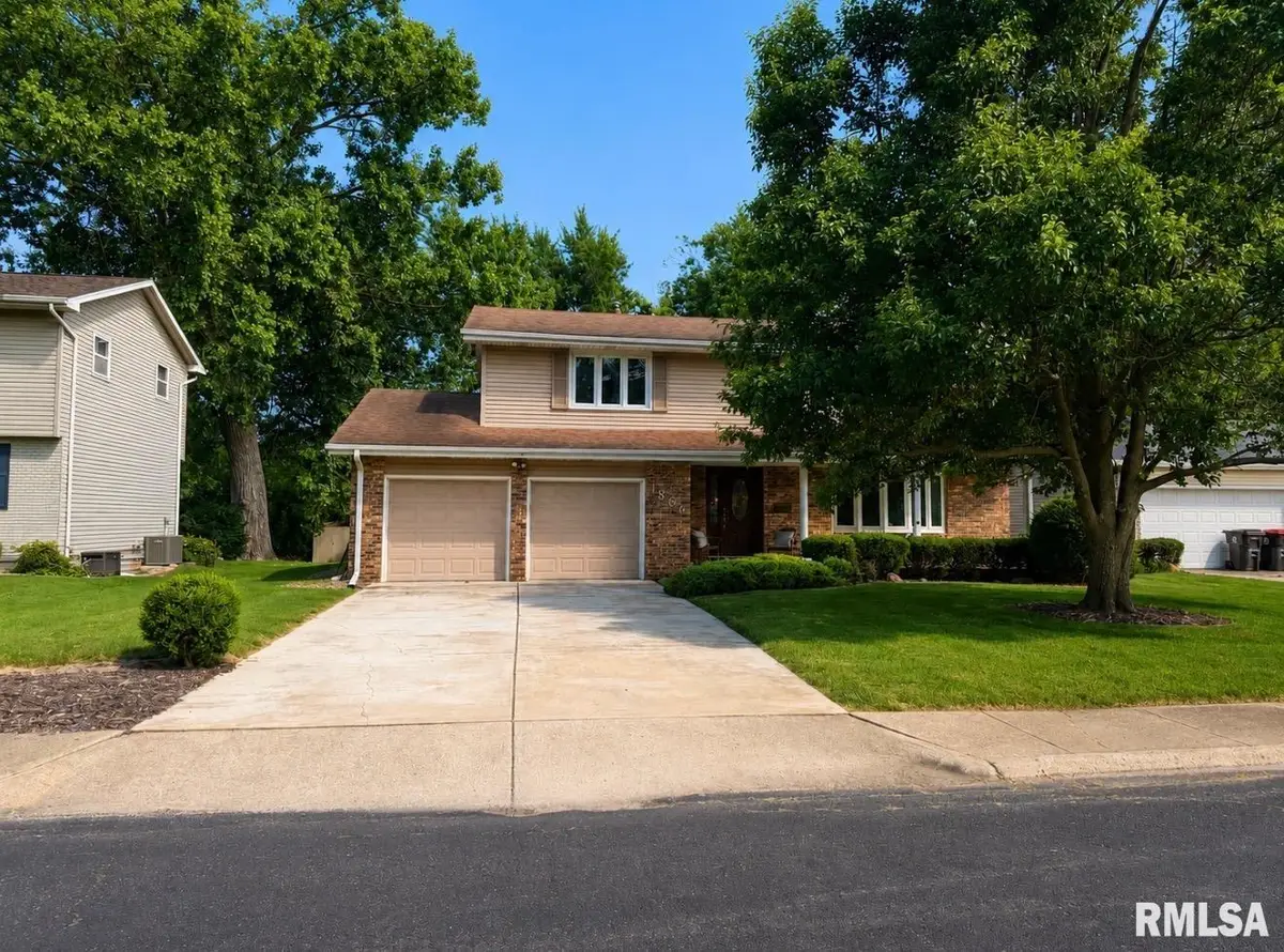 1806 W Gaylord Avenue, Peoria, IL 61614 - #1