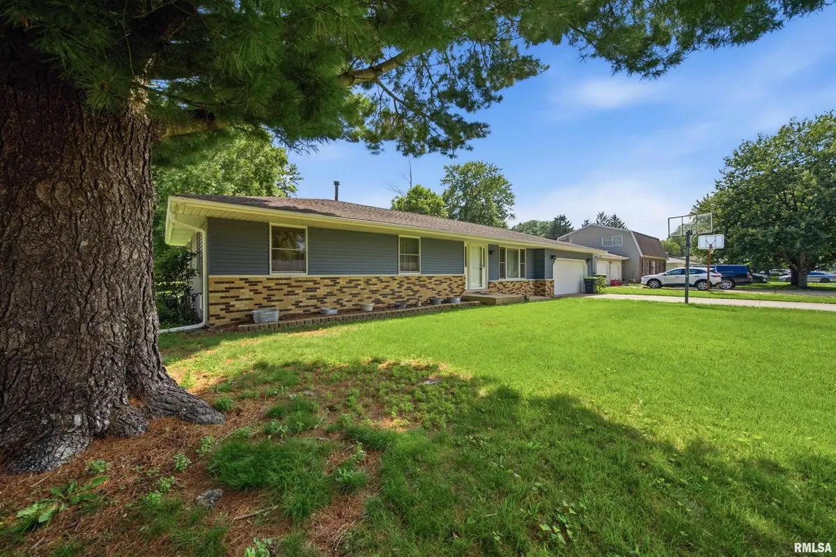 334 E Glendale Street, Manito, IL 61546 - #1