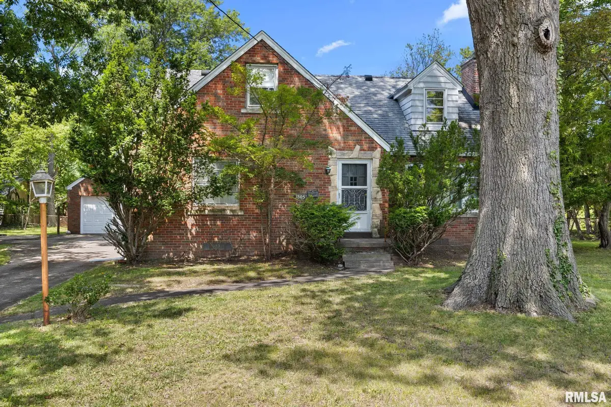 1805 W Gilbert Avenue, Peoria, IL 61604 - #1