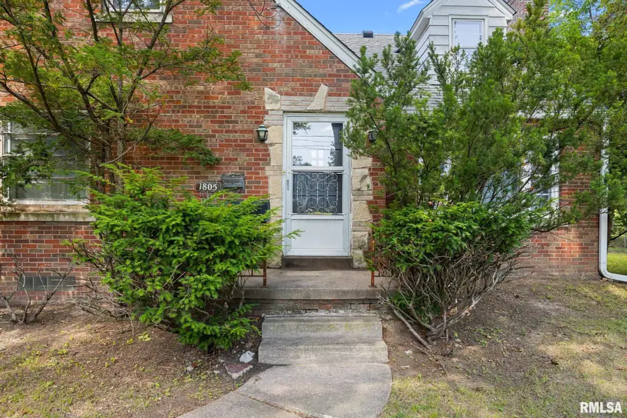 1805 W Gilbert Avenue, Peoria, IL 61604 - #3