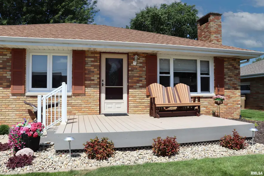 1019 S Mesa Drive, Peoria, IL 61607 - #2