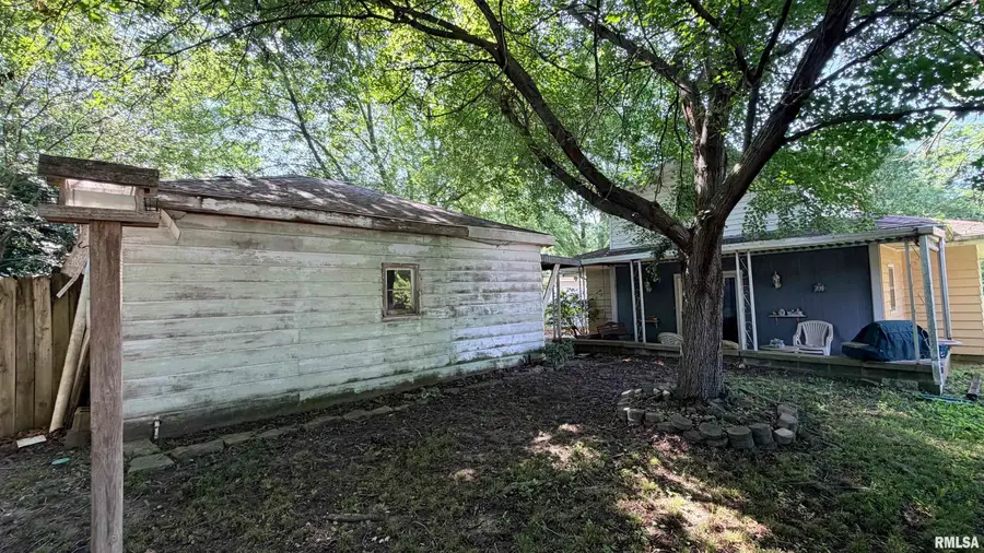 3205 W Sylvan Lane, Peoria, IL 61615 - #3
