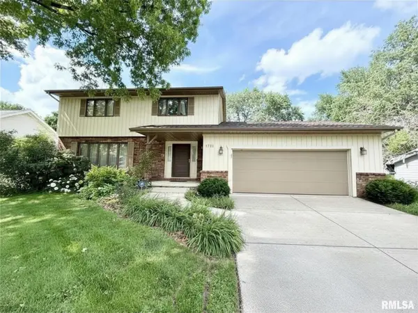 1731 W Gaylord Avenue, Peoria, IL 61614