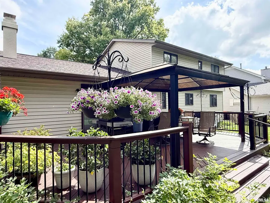 1731 W Gaylord Avenue, Peoria, IL 61614 - #3