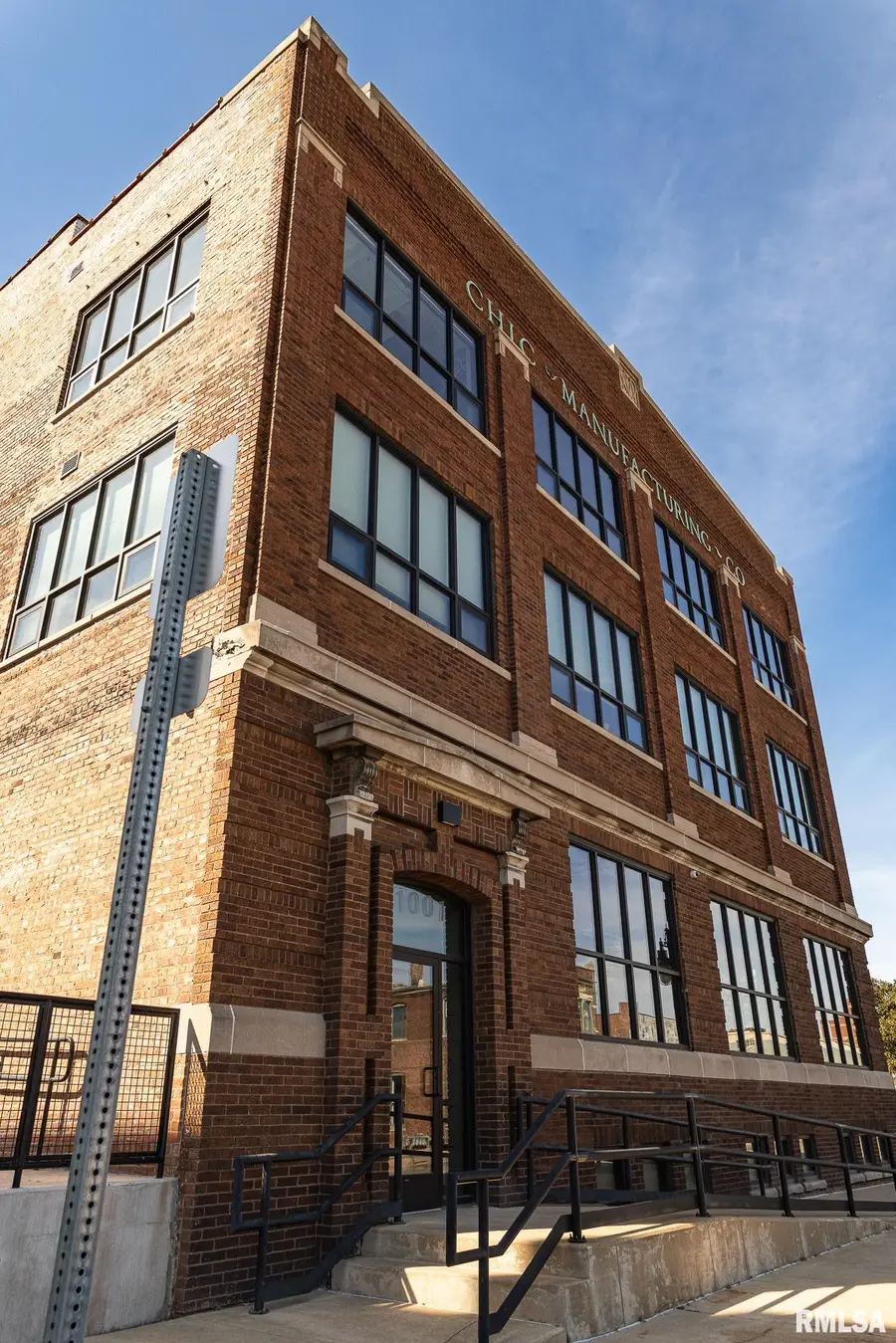 1001 SW Adams Street, Peoria, IL 61602 - #2