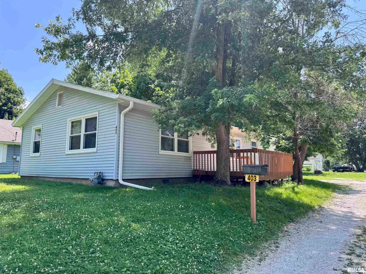 403 E Murray Street, Macomb, IL 61455 - #1